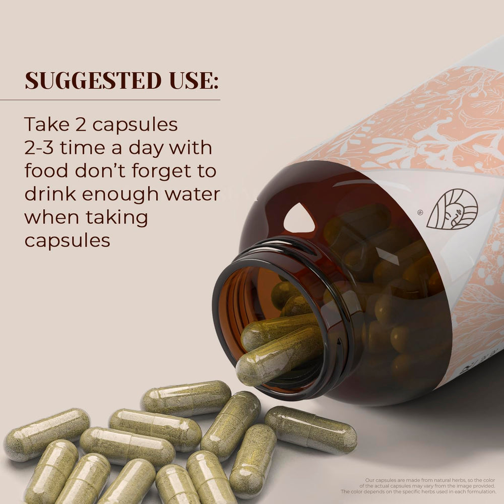 Close-up of Garden Organics Dandelion Leaf capsules highlighting vegetarian formula.