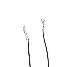 Gavya International pendant stone detail highlights polish and grounding feel