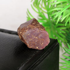 Gemhub natural red ruby pieces suitable for bespoke jewelry creation