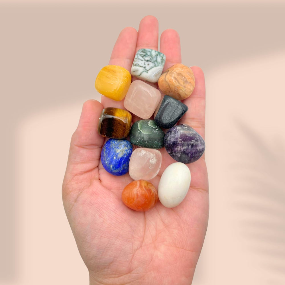 GEMSCITE tiger's eye stone for grounding energy during sessions