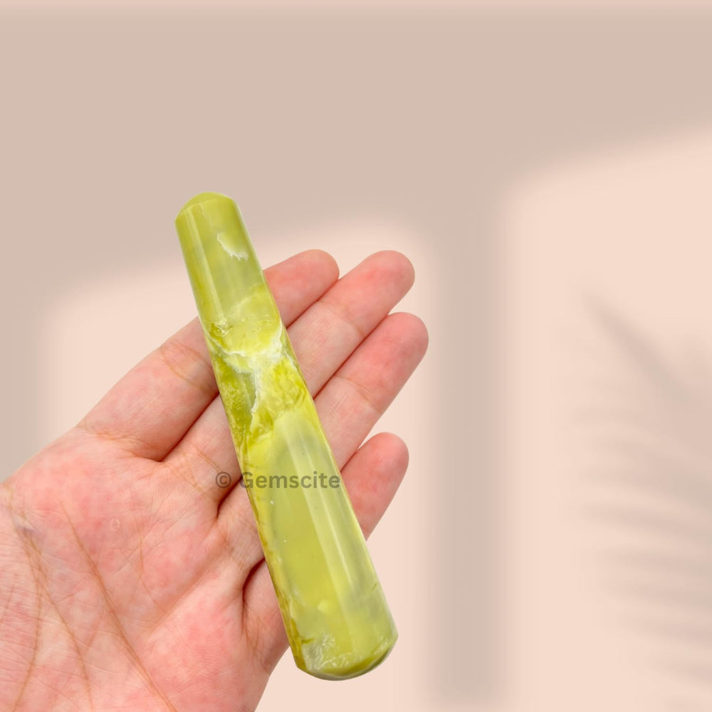 GEMSCITE Serpentine wand gift presentation for thoughtful occasions