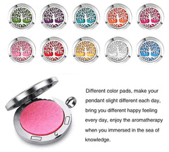 GFONDINGD Tree of Life diffuser pendant worn as stylish aromatherapy accessory