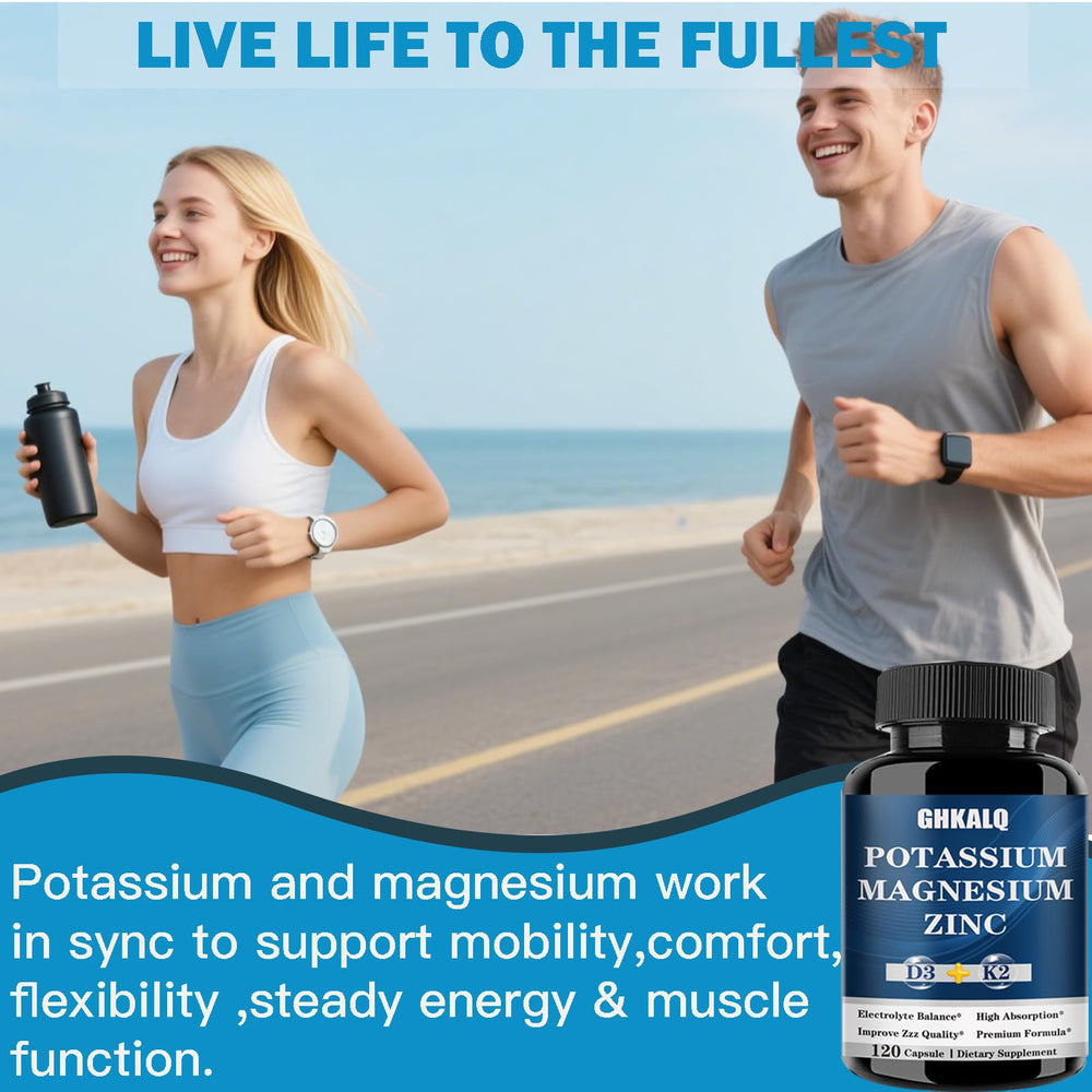 Wellness scene with GHKALQ pills and a glass of water.