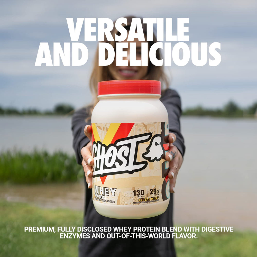 GHOST Whey Cereal Milk scoop measuring 25g protein per serving