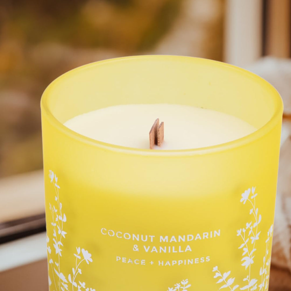GIFTAWAY tropical candle for daily home fragrance and mood lift