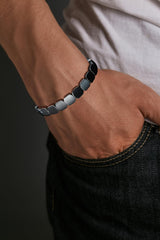 Gnamy Hematite Bracelet bead detail highlights natural shine and craftsmanship.