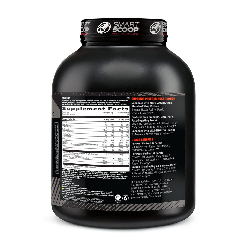 GNC AMP Wheybolic scoop close-up highlighting convenient serving size for workouts