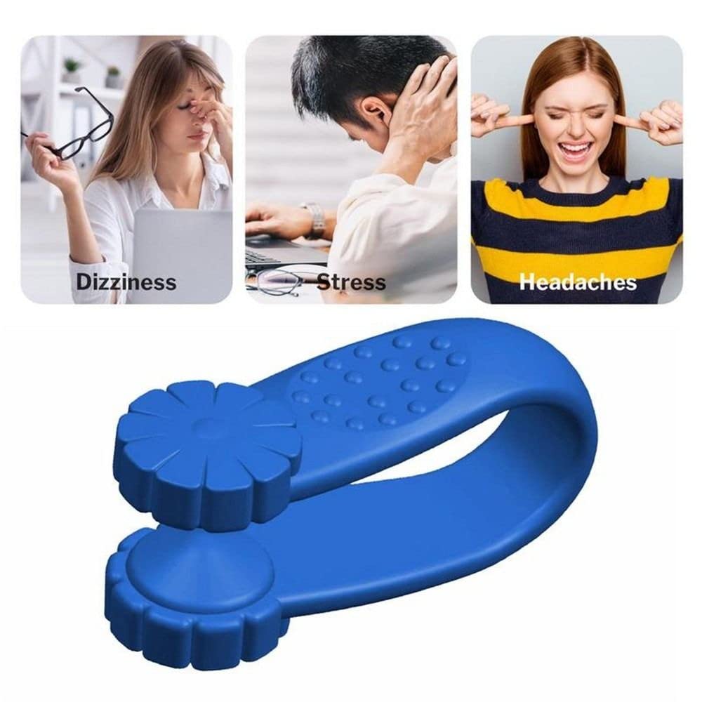 Gofidin hand acupressure clip on thumb closeup with discreet use