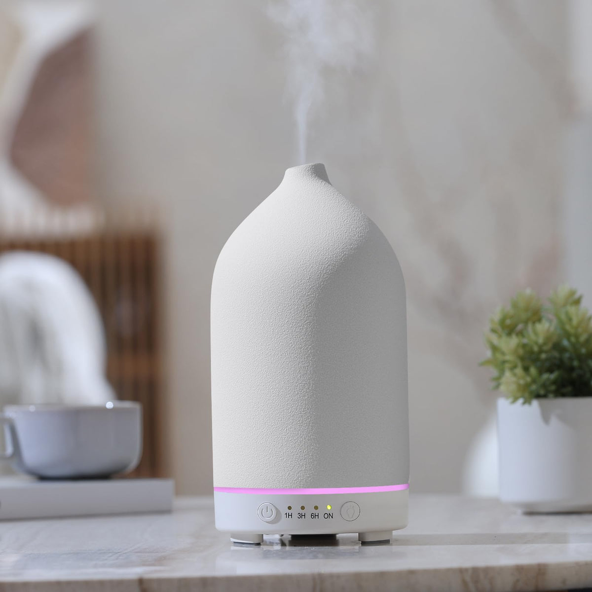 Gooamp ceramic diffuser top view showing 200ml capacity for room aroma
