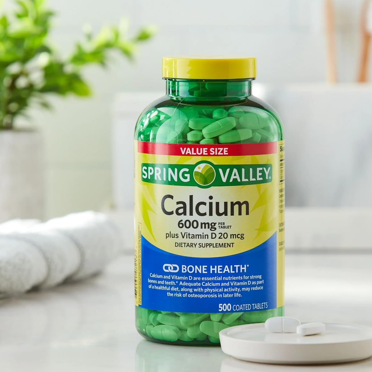 GoodDealsHouse Spring Valley Vitamin D 20 mcg tablet boosts daily nutrient intake.