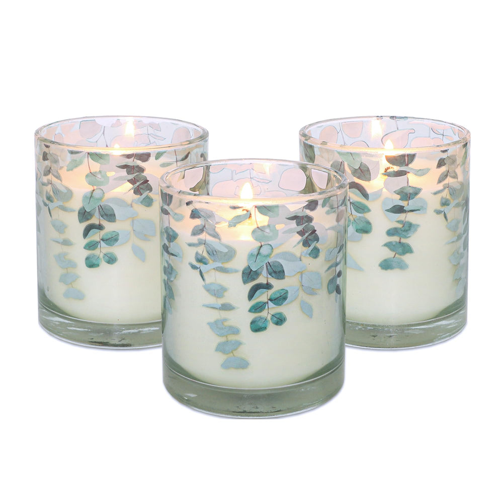 Gorge Moment candle light provides warm ambiance during evenings or quiet mornings.
