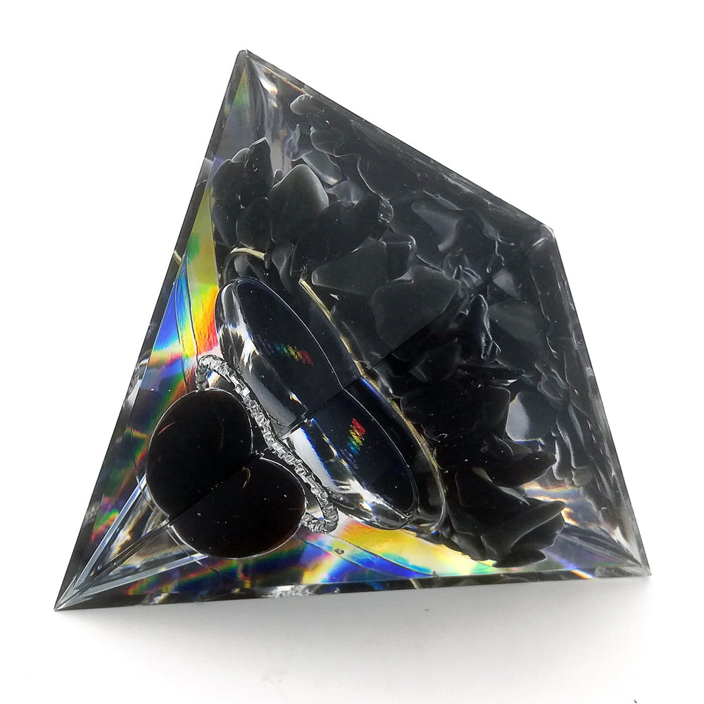 Gosyfeti Orgone Pyramid in 2.4-inch size fits a compact desk.
