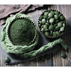 Nutrition facts panel for Green Foods chlorella 500 mg highlights serving and ingredients.