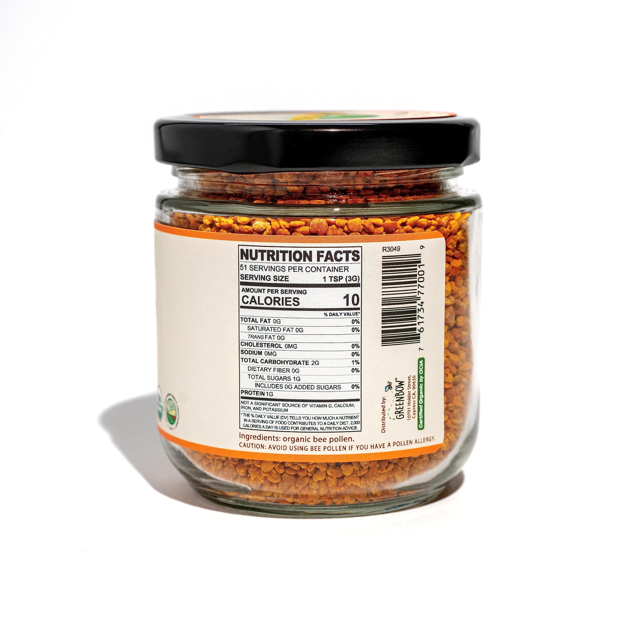 Greenbow Organic Bee Pollen dried granules reveal natural texture for smoothies.