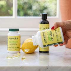 Greens First Omega-3 Optimize pour image suggests simple daily dosing.