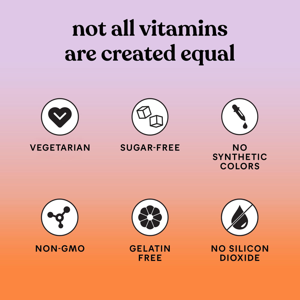 Broccoli spinach close-up emphasizes fresh greens in the blend.