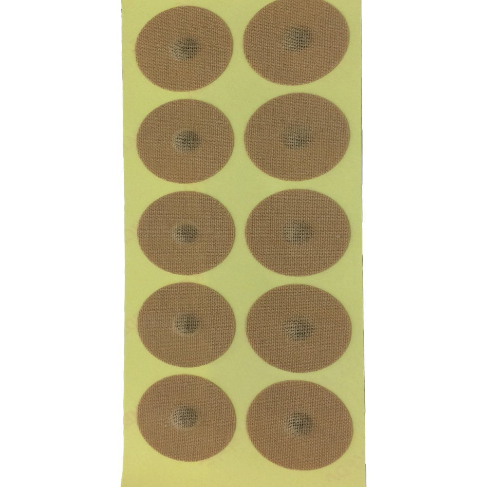 HanIl ACU-Magnetic patch on the shoulder area demonstrating secure adhesion and coverage.