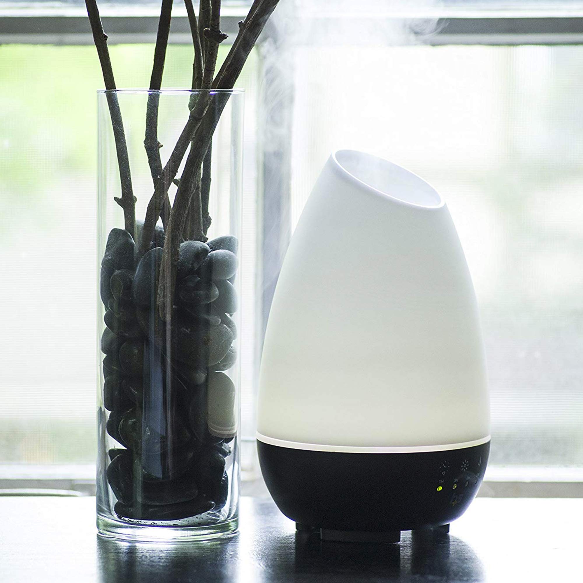HealthSmart diffuser operating quietly to support focus and relaxation.