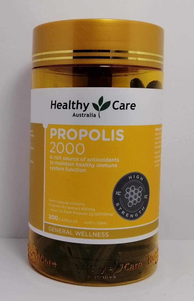 Healthy Care Propolis 2000mg capsules close-up, convenient daily capsules for ongoing use.