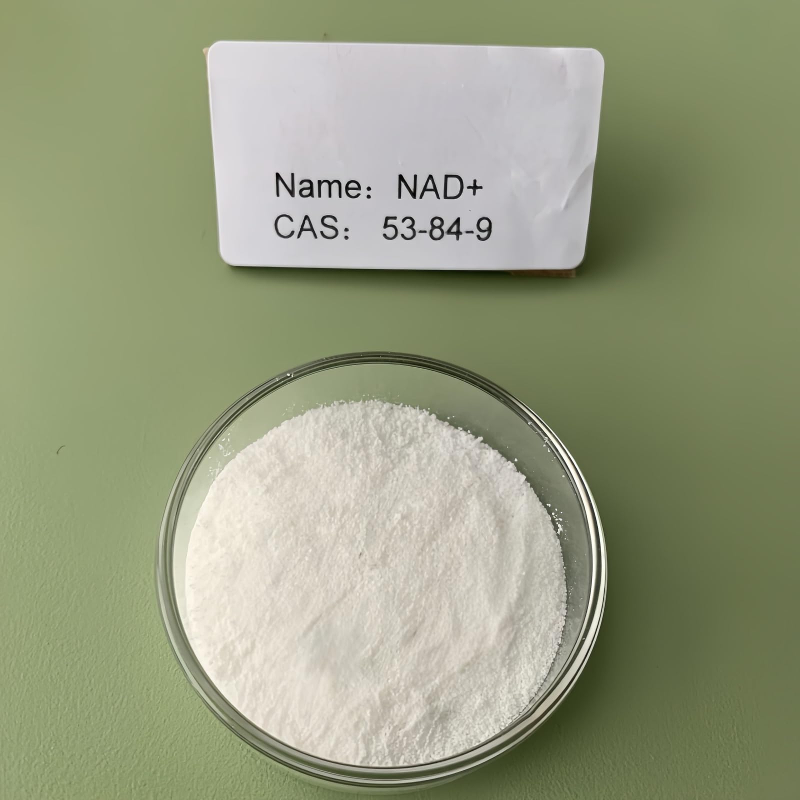 HealthyFinds NAD+ powder added to smoothie visualize ease
