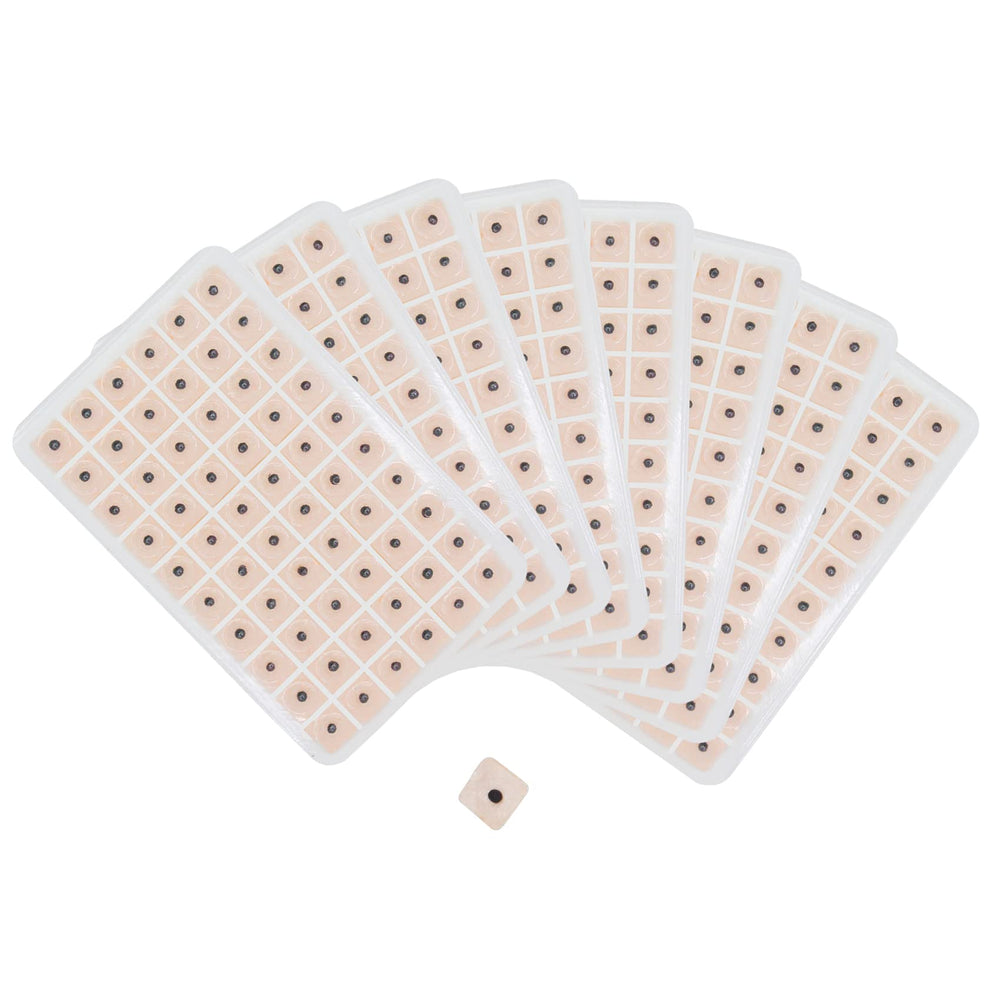 Hedigon tweezers precision tool: clean handling for accurate seed positioning.