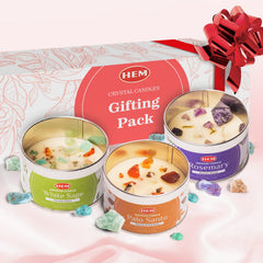 HEM Crystal Candle White Sage candle offers a fresh, calming aroma.