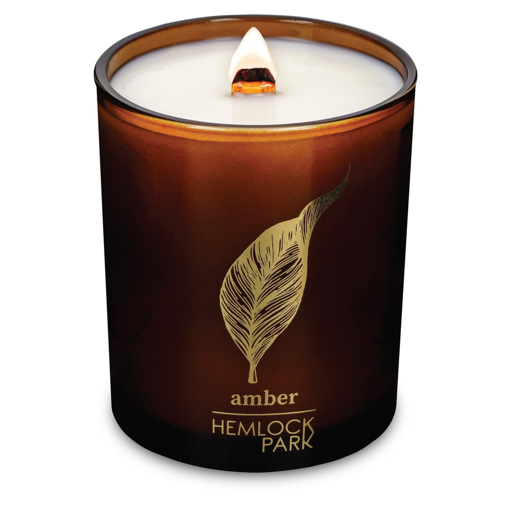 Hemlock Park Amber & Gold candle packshot with natural coconut wax for clean aroma.