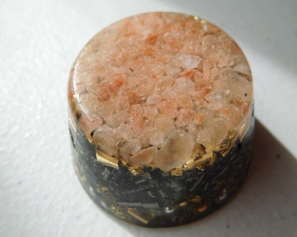 Himalayan Pink Salt Single Crystal Tower Buster Orgone Generator texture-closeup shows natural bubbles and handmade charm
