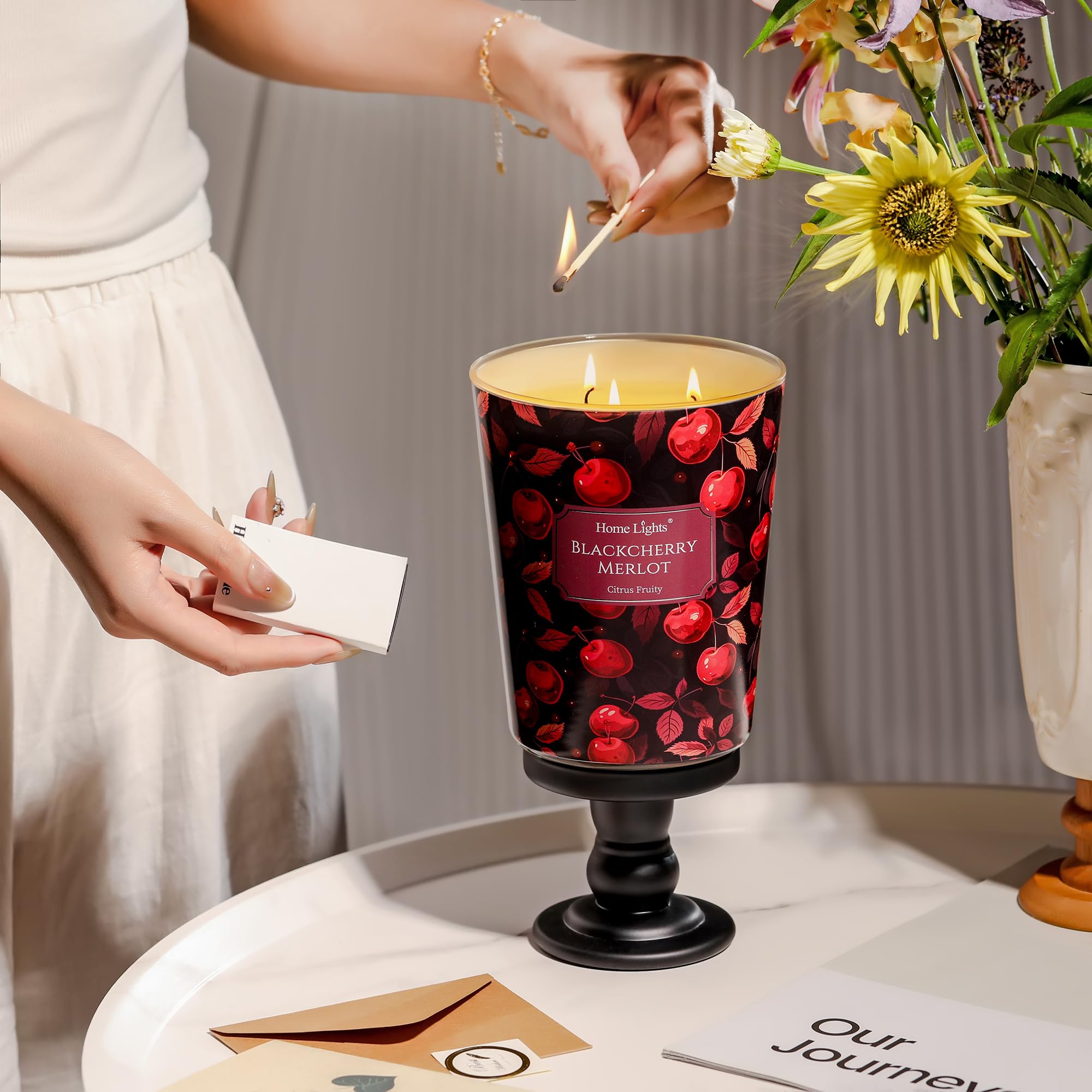 HomeLights eco-friendly candle with clean burn and minimal soot.