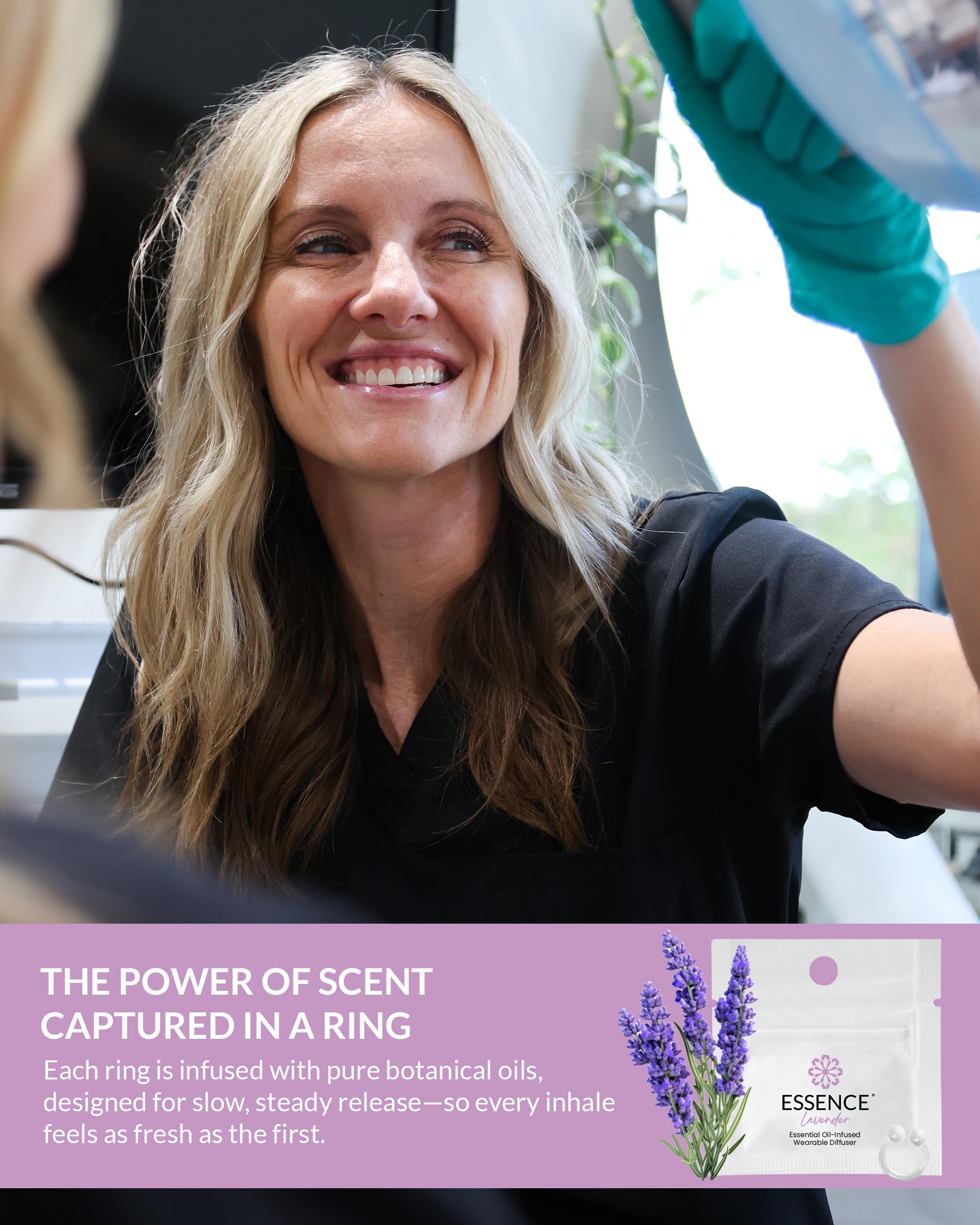 HONÉ Essence reusable rings stored in a case for easy cleaning