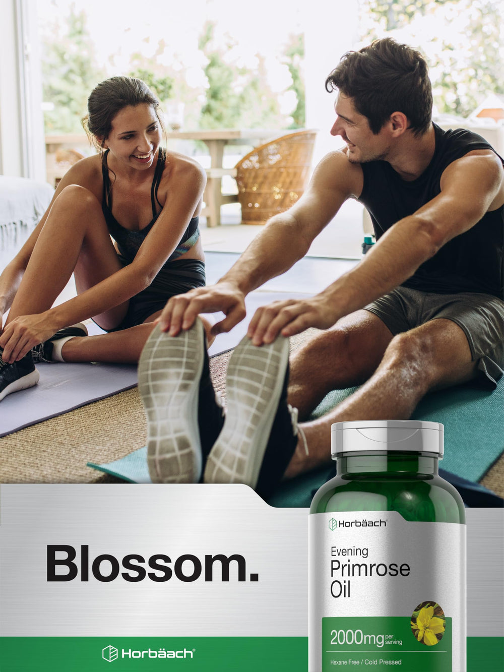 Smooth, easy-to-swallow Horbäach primrose oil softgels closeup