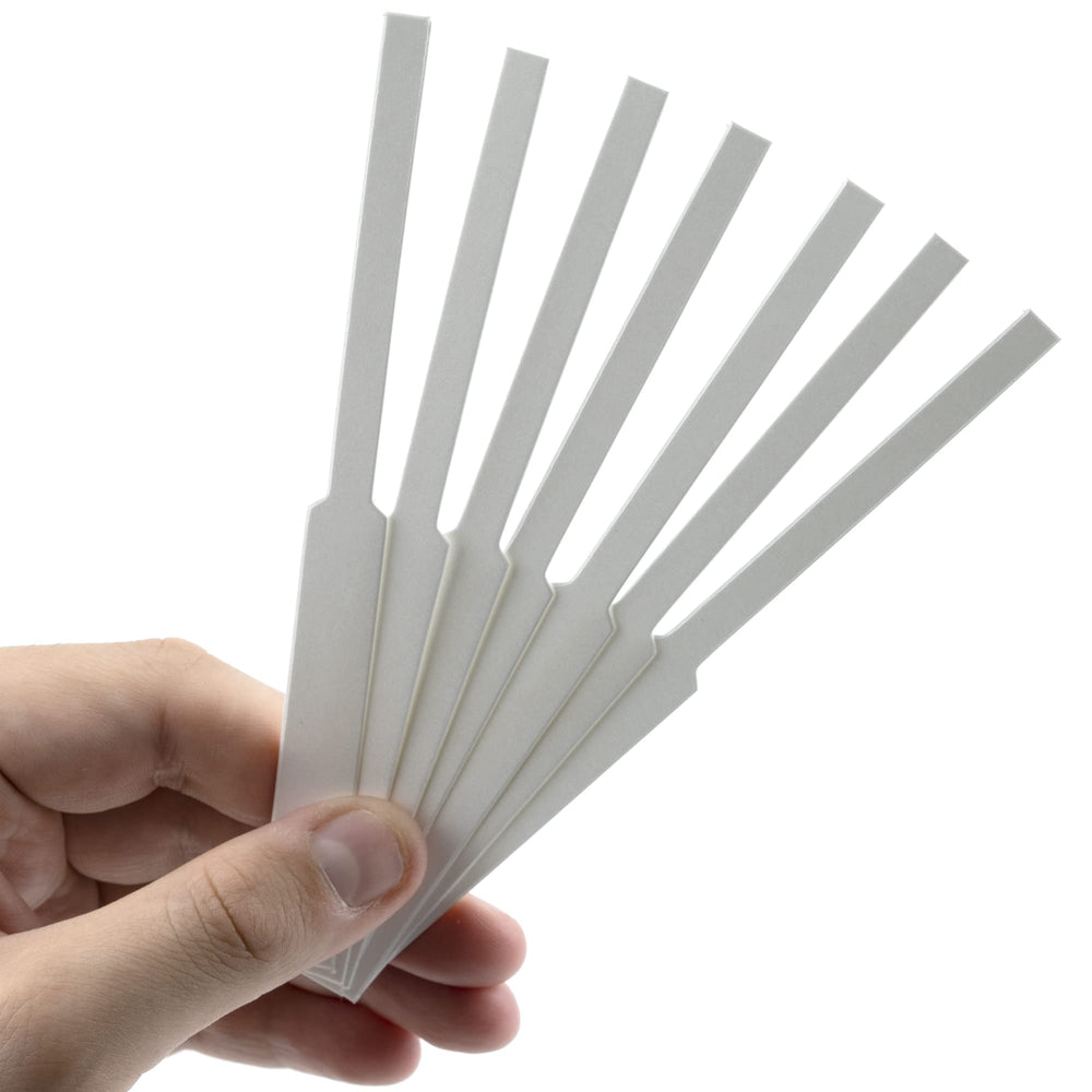 IFAMIO eco-friendly paper strip ready for essential oil testing