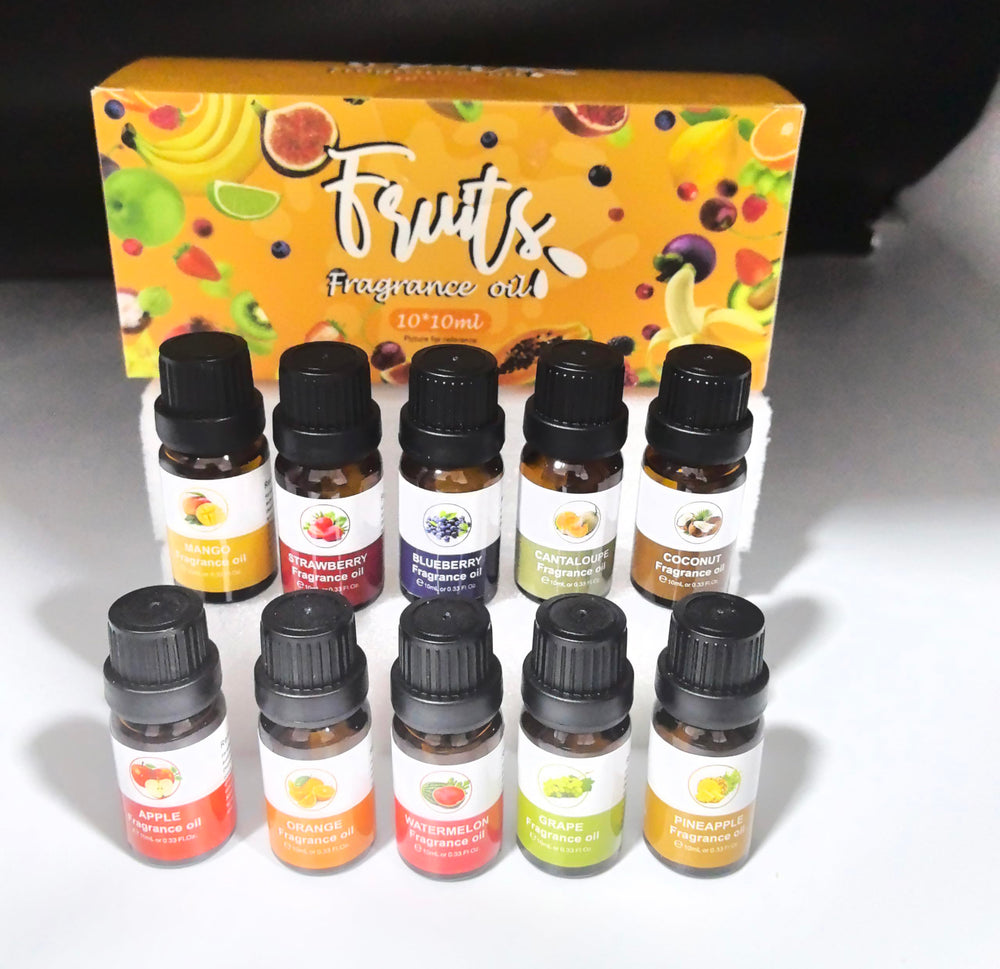 ILiturtle strawberry fragrance oil for soaps and diffusers with fruity notes.