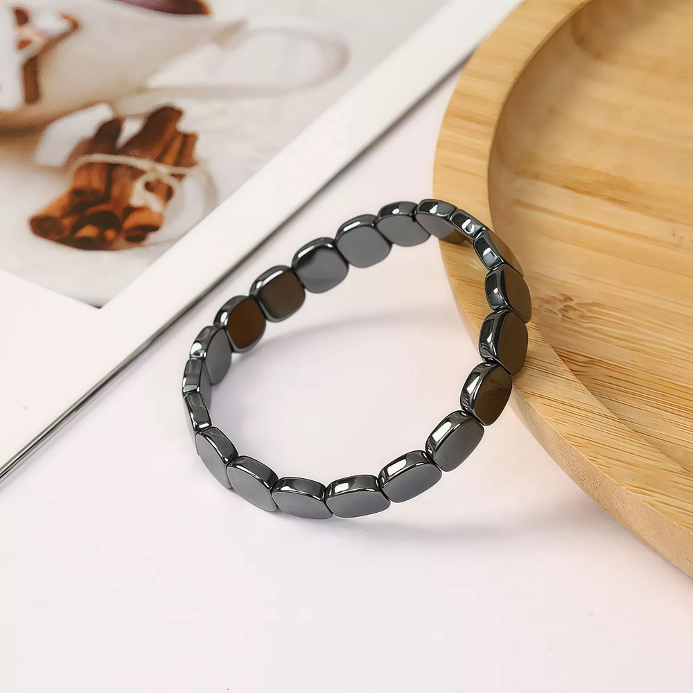 INROAN hematite bracelet premium materials, hypoallergenic and durable