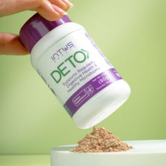 INTUS Detox bottle with glass of water for easy intake
