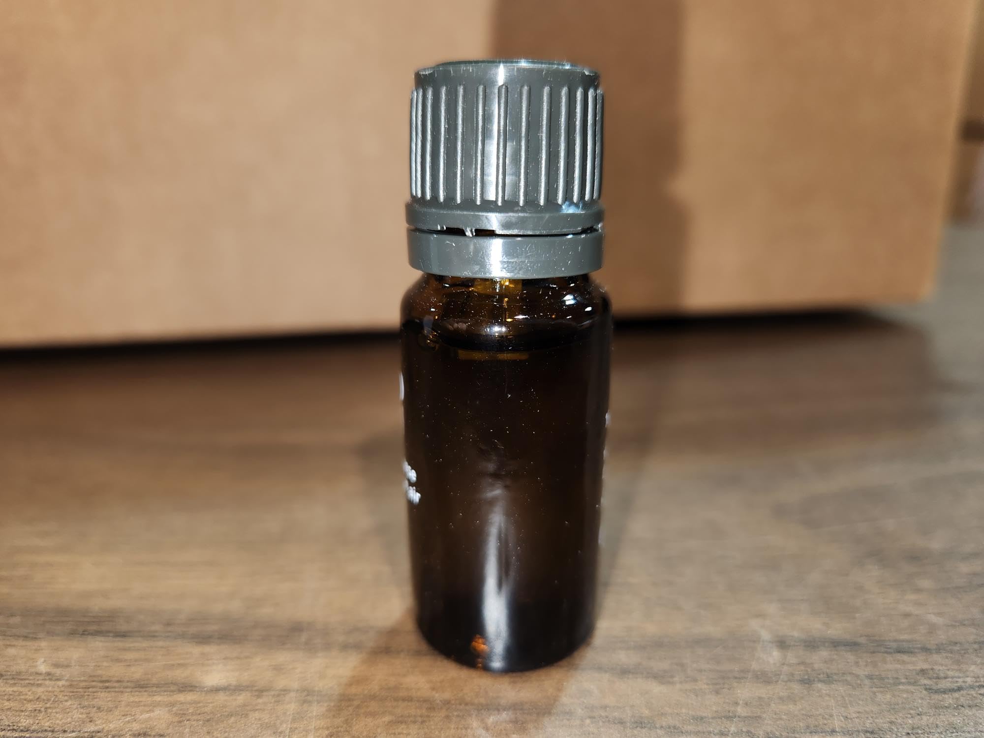 IPPINKA SEI Natural Air blue cypress note provides grounding scent.