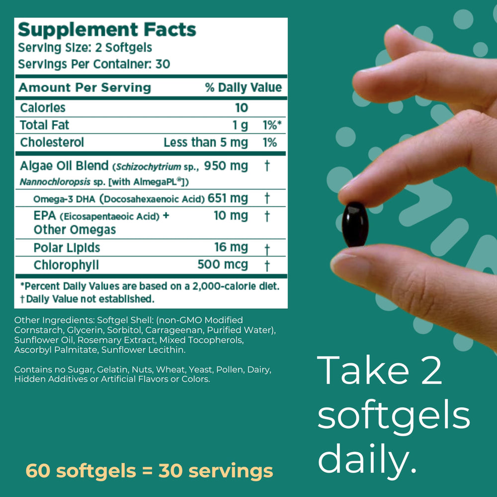 Iwi Omega-3 Sport softgels with glass of water, no fishy aftertaste noted.