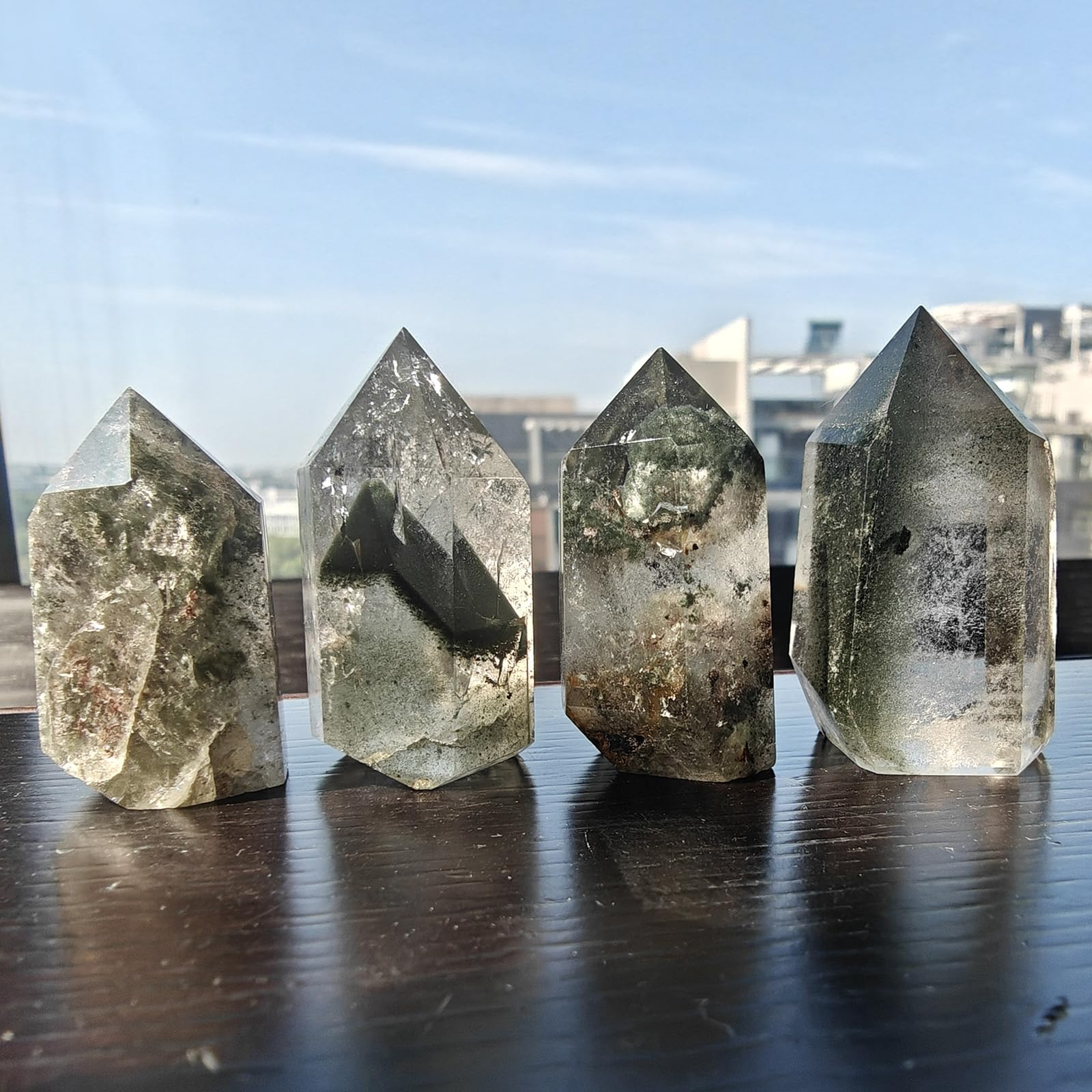 jdflying Phantom Crystal Tower pyramid point reveals unique inclusions for meditation ambiance
