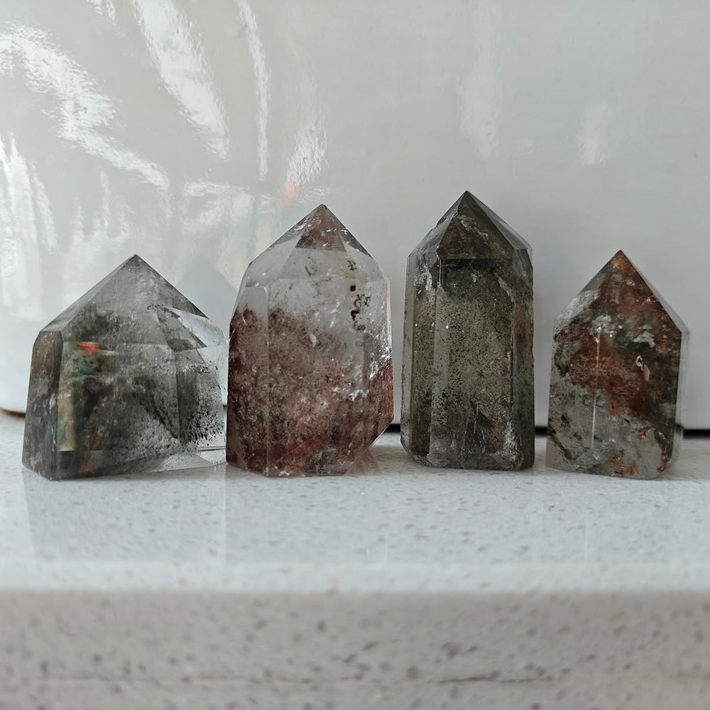 JDFlying shaman stone-inspired quartz offers gentle healing vibrations.
