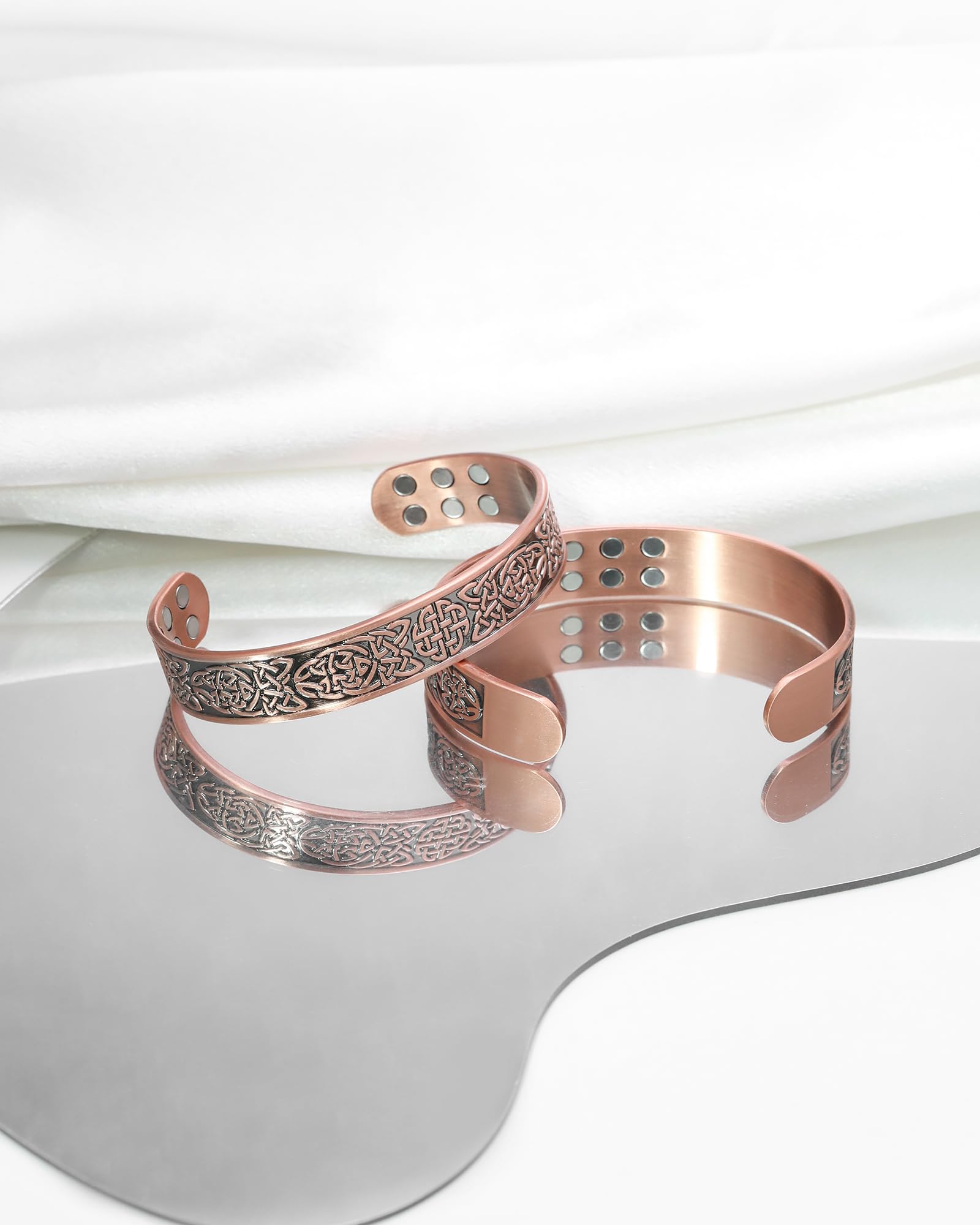 Durable solid copper construction ideal for daily, long-lasting use.