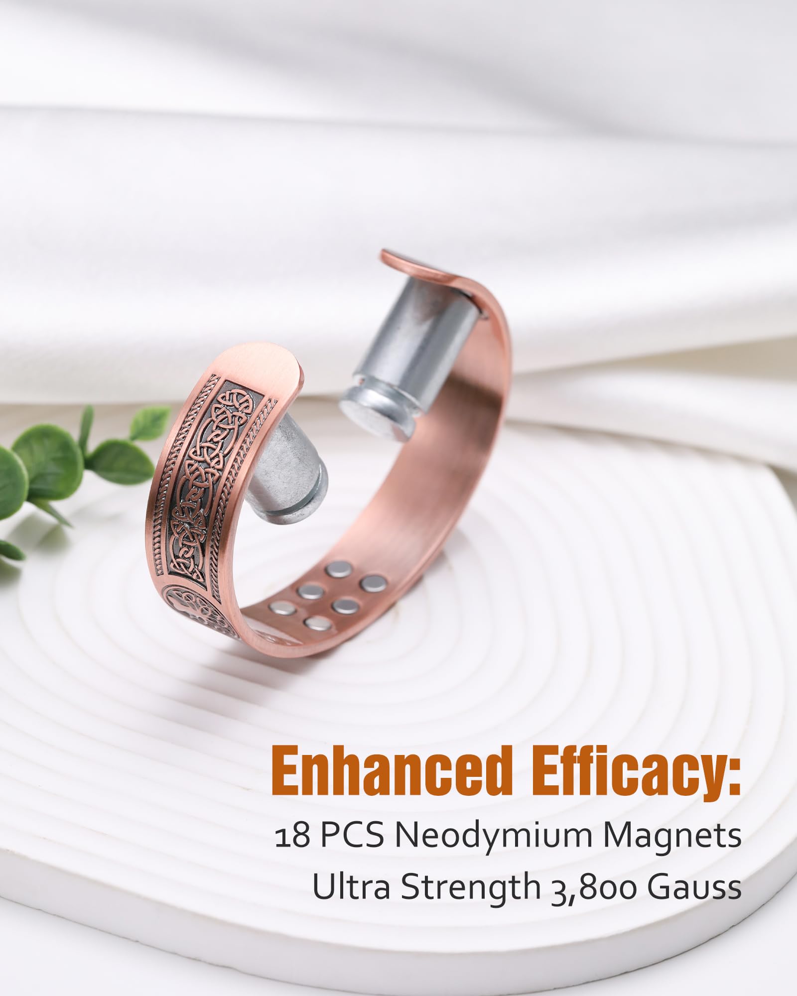 Jecanori copper bracelet with open closure for adjustable fit