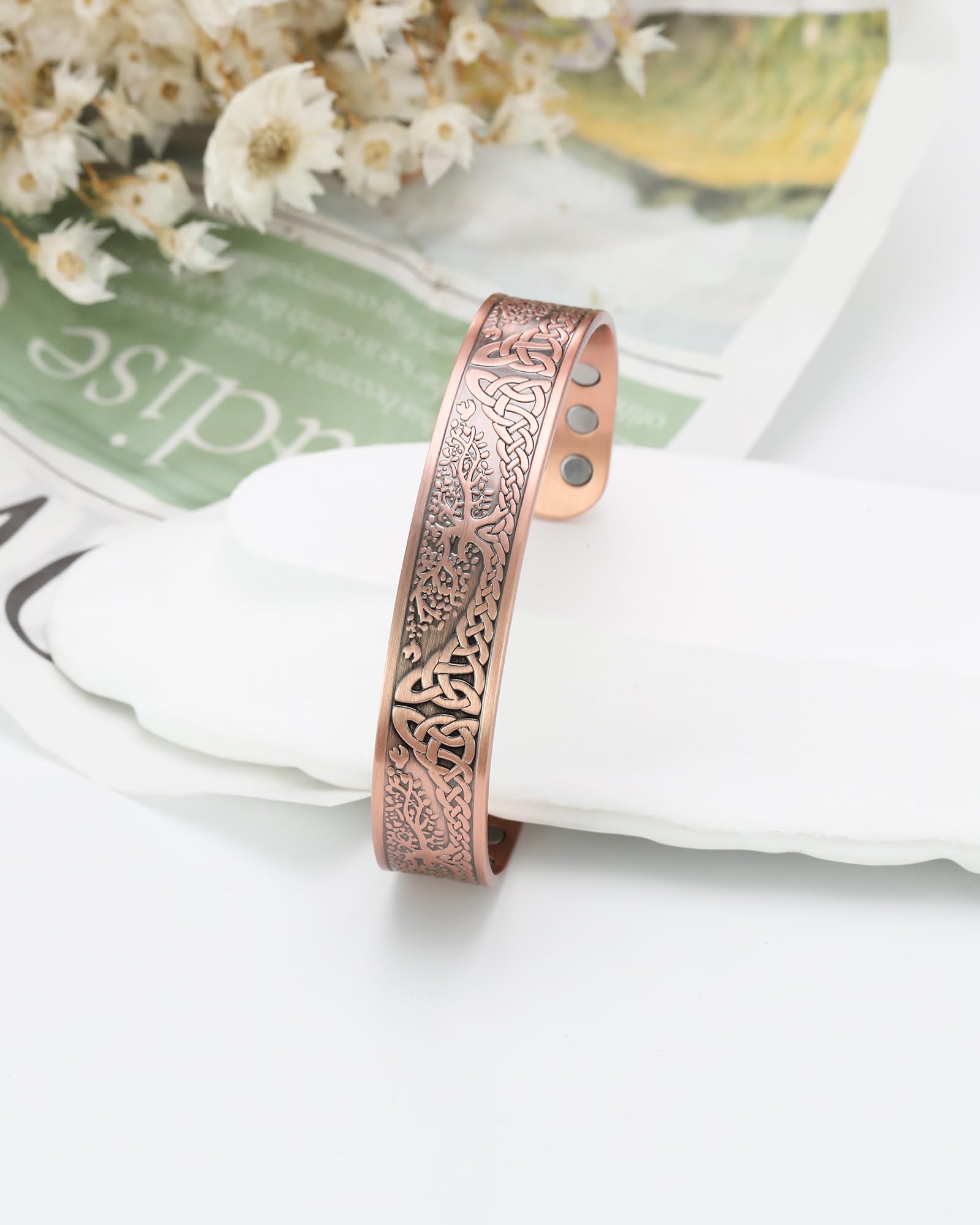 Jecanori Tree of Life design adds timeless daily appeal