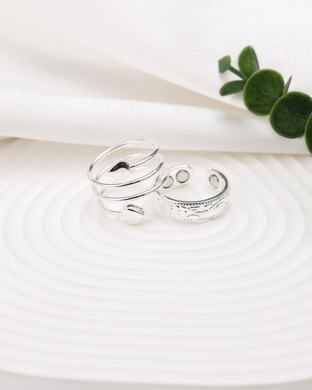 Jecanori copper ring is easy to care for with simple cleaning routines.