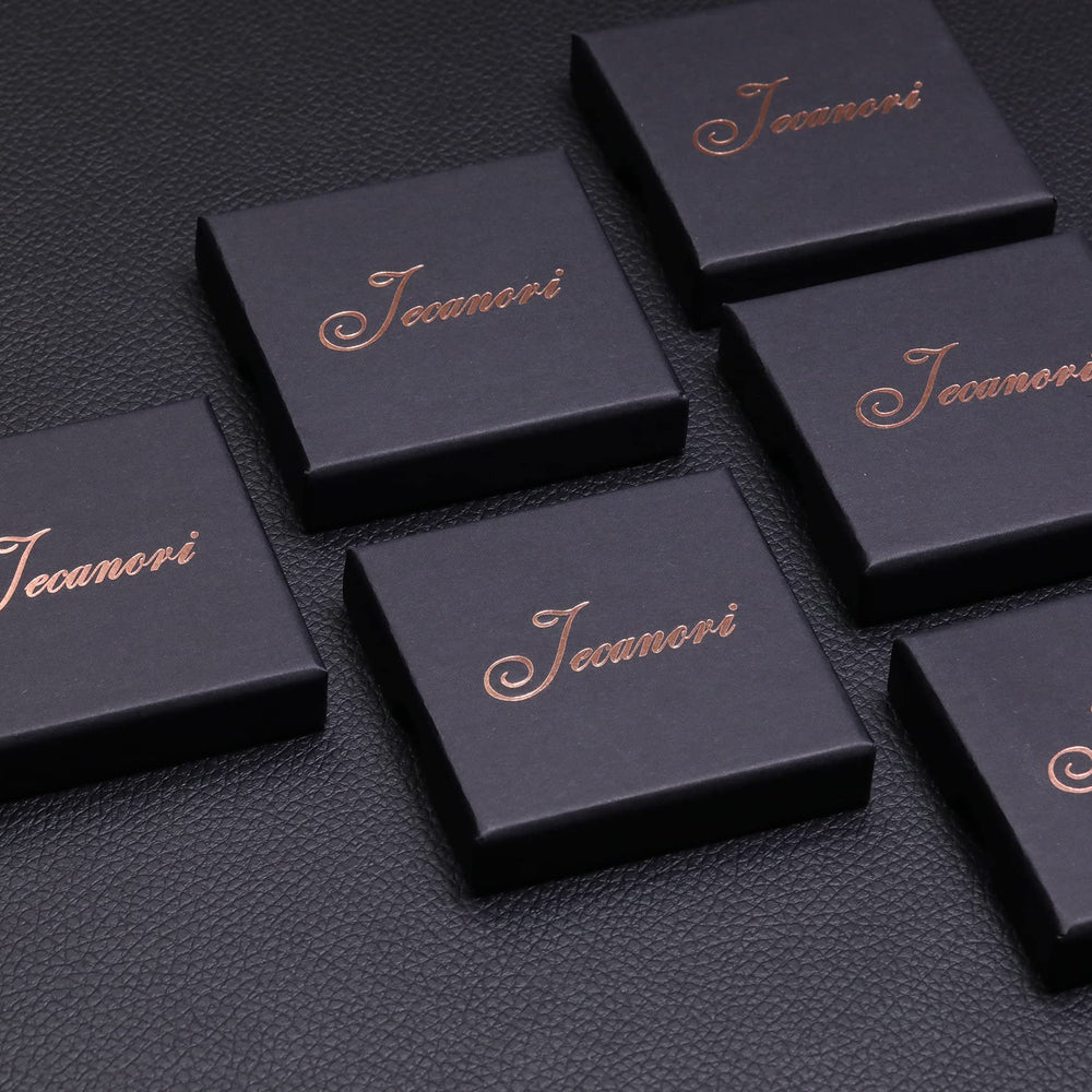 Dual magnets embedded in the Jecanori ring provide balanced design.