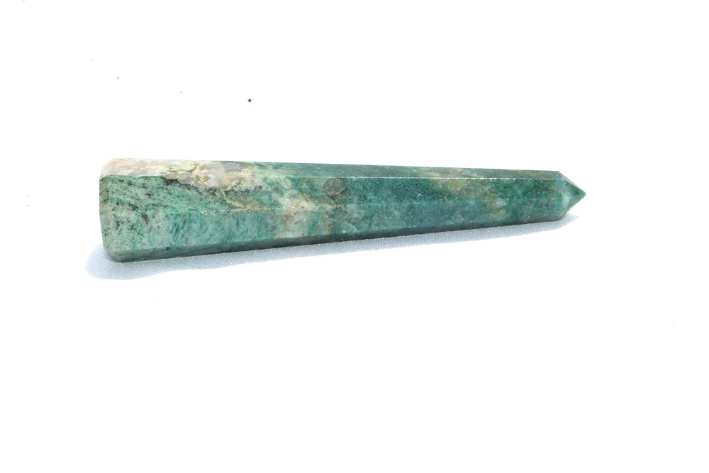 Jet International green aventurine obelisk on-hand demonstrates portable balance.