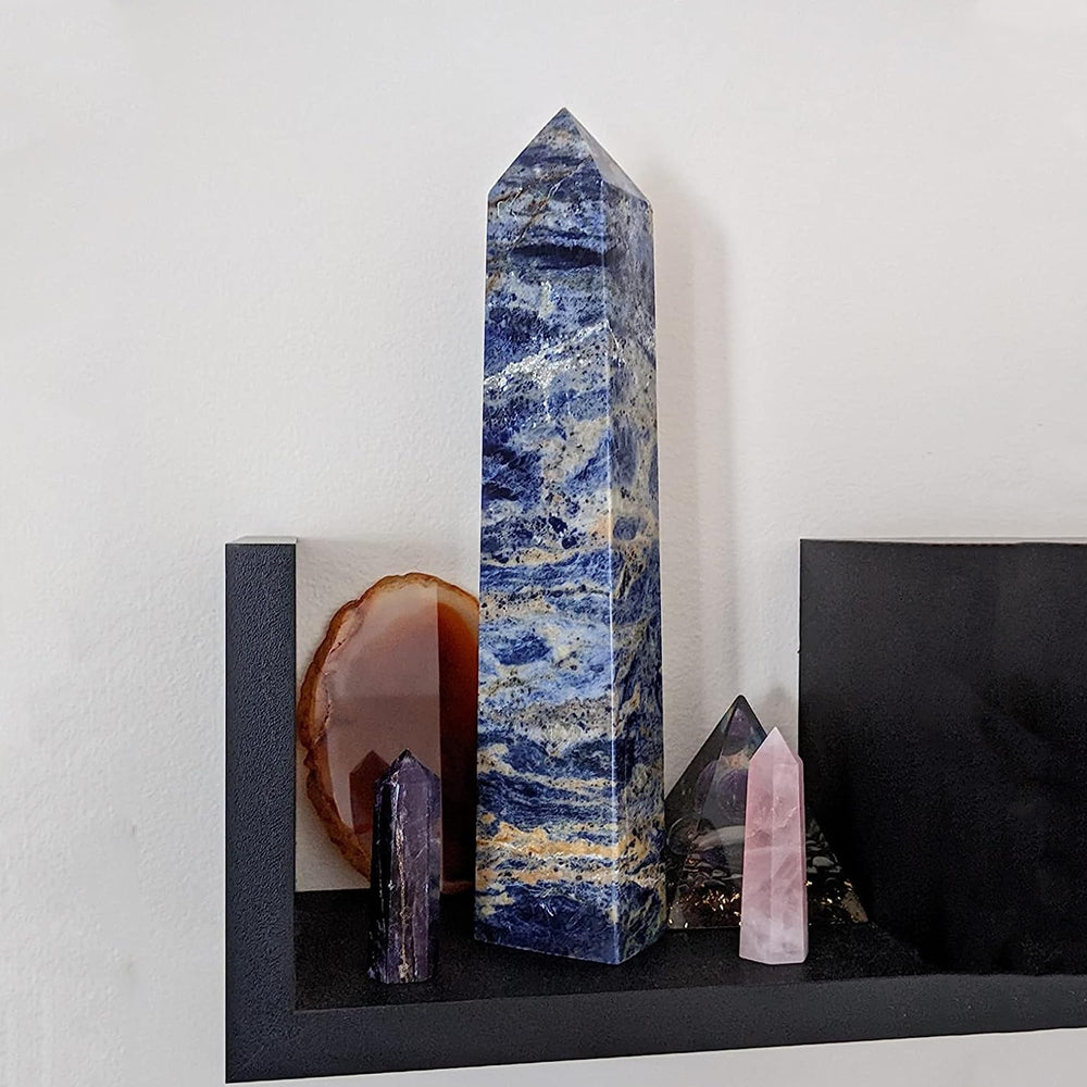 JIC Gem blue sodalite amplifies energy for concentration