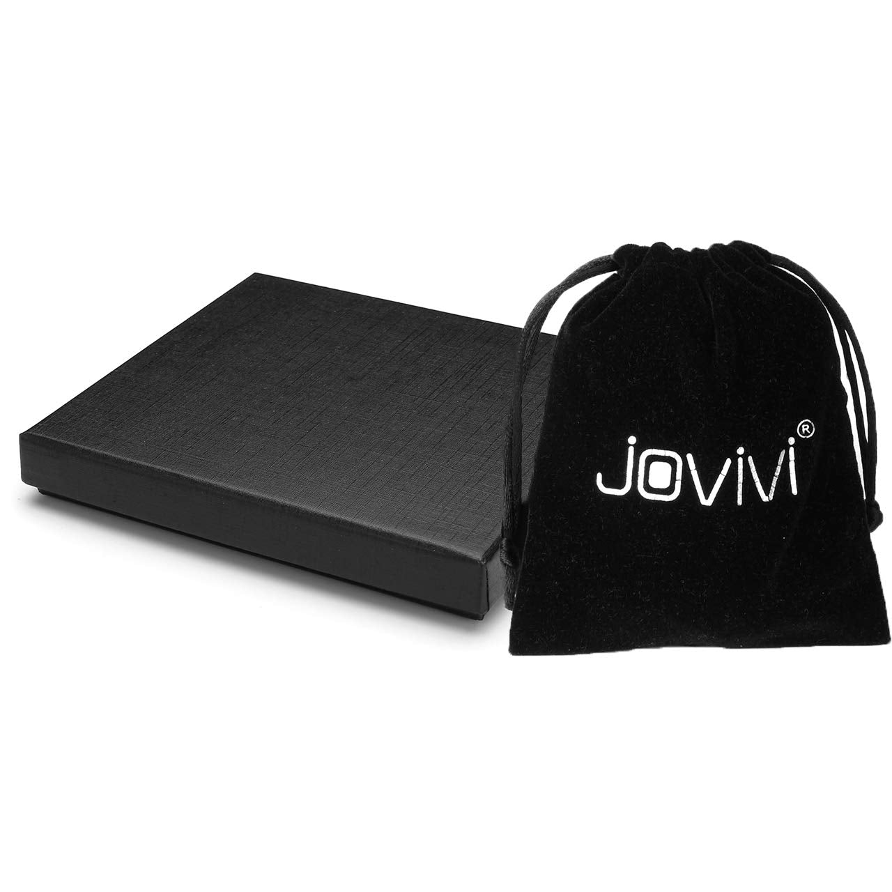 Jovivi 7 chakras necklace worn during yoga enhances focus and balance.