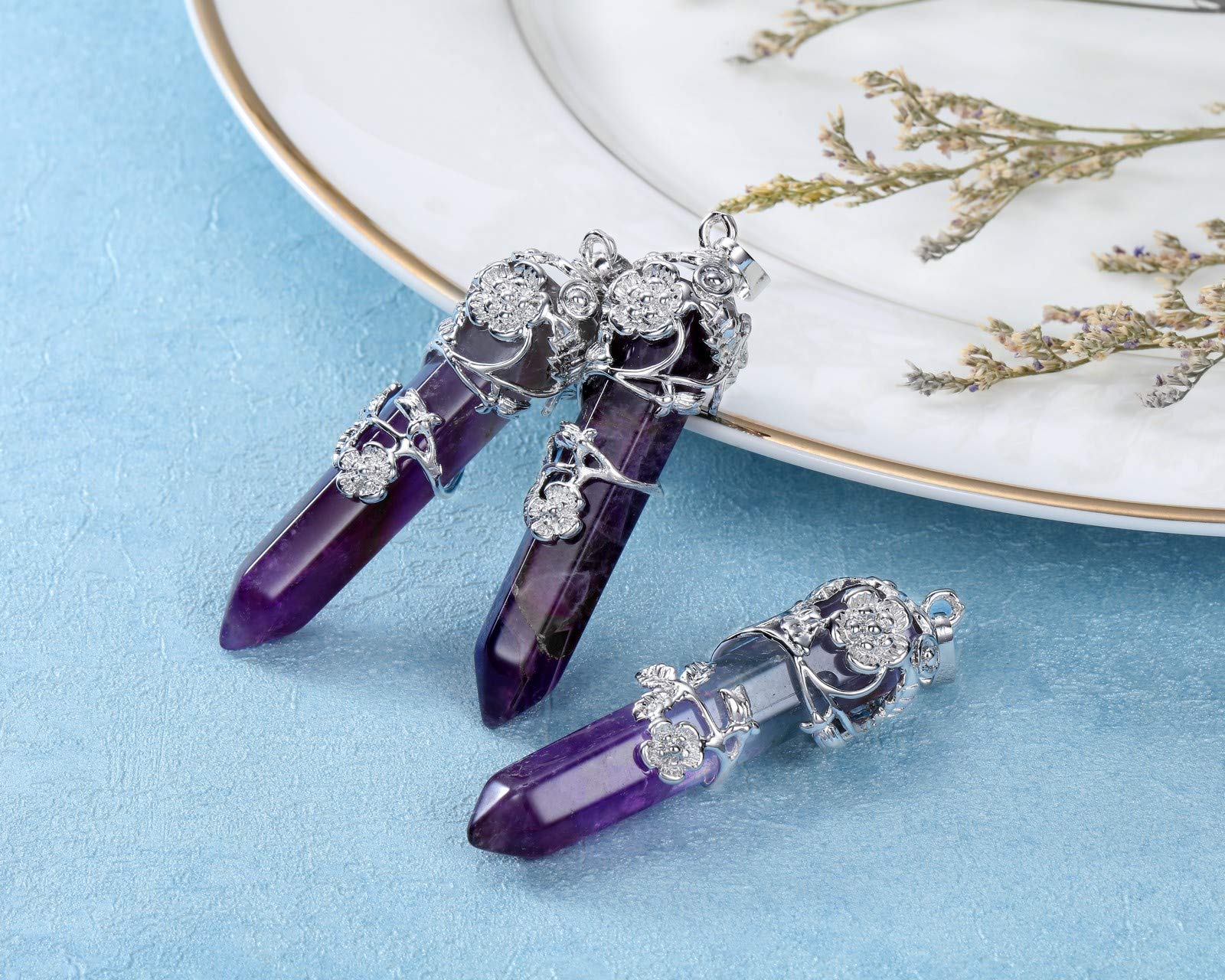 Jovivi teardrop crystal pendant adds subtle sparkle to outfits