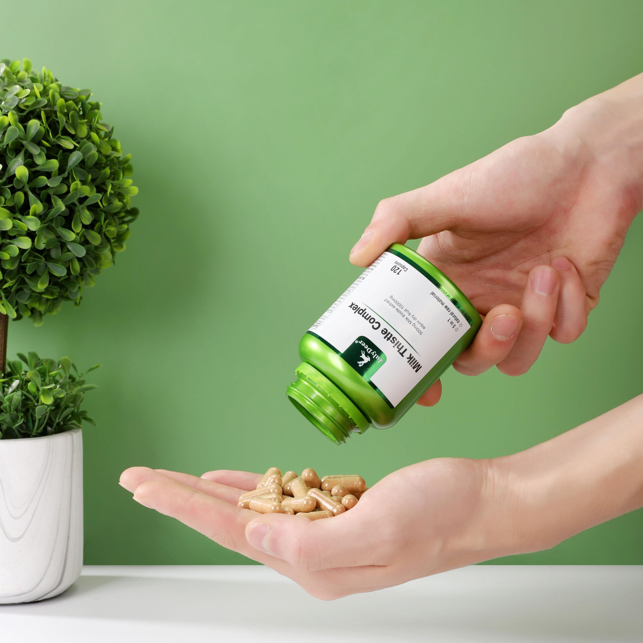 JulyDeer glutathione capsules pack communicates detox and vitality.
