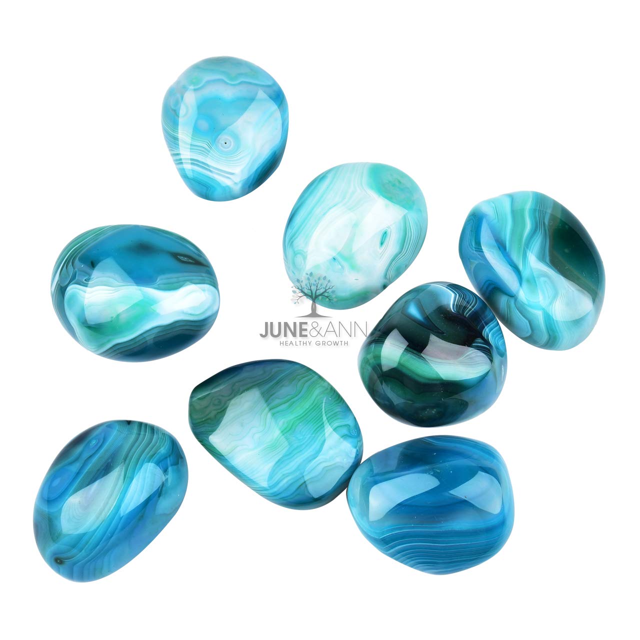 June&Ann palm stone pocket-size green agate, perfect for on-the-go grounding.
